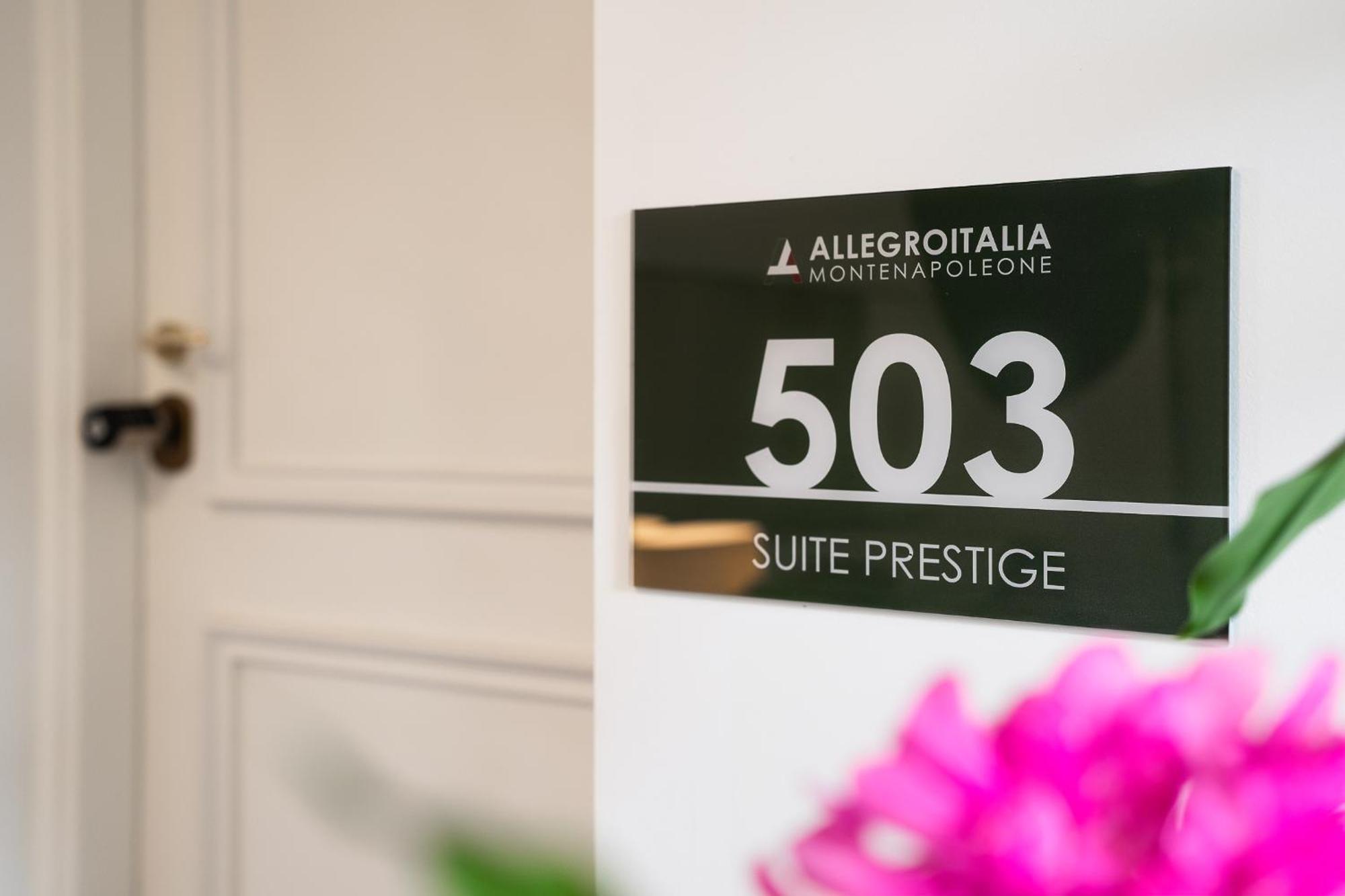 Allegroitalia Penthouse Montenapoleone ミラノ エクステリア 写真