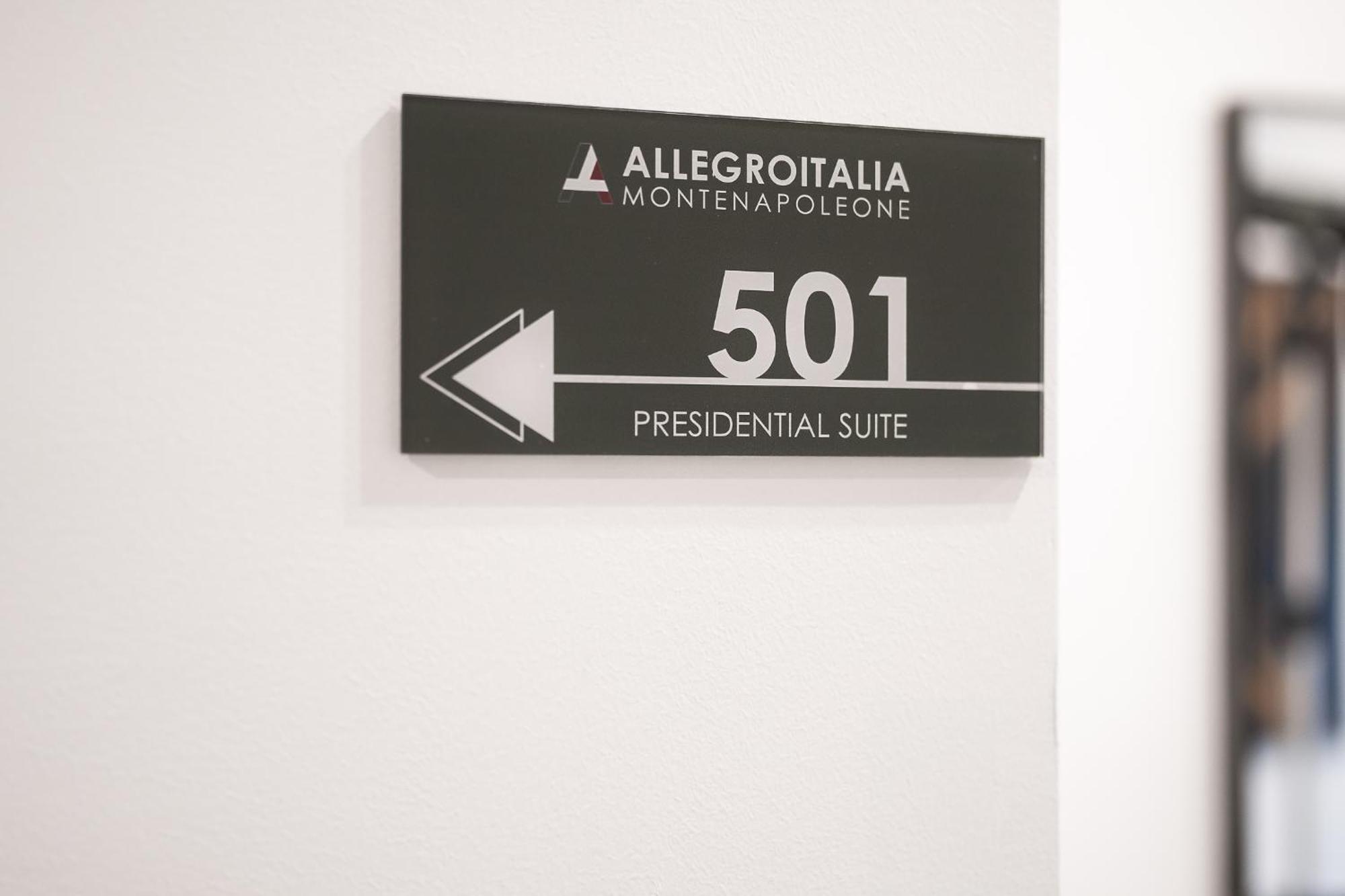 Allegroitalia Penthouse Montenapoleone ミラノ エクステリア 写真